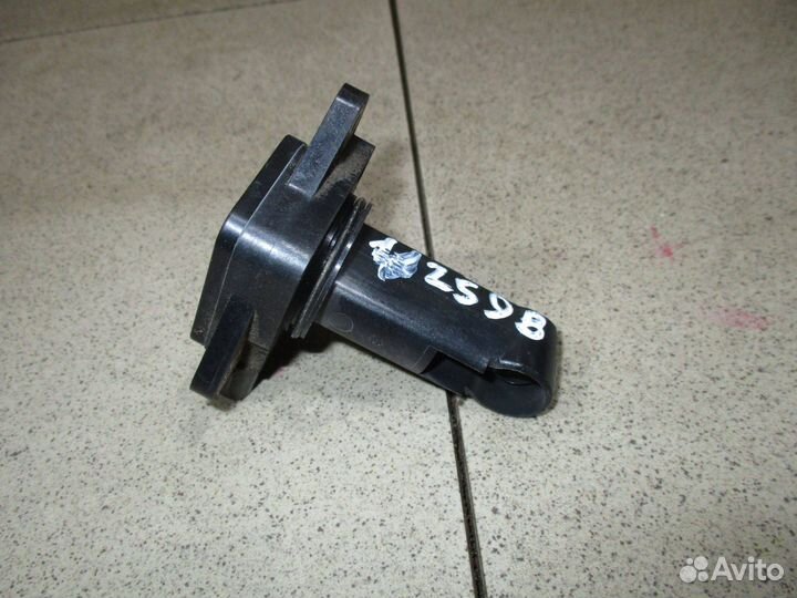 Расходомер воздуха Toyota Land Cruiser Prado 120