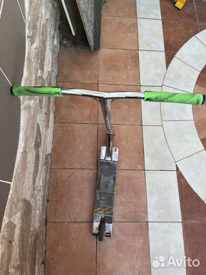 Трюковой самокат