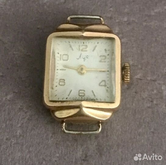 Часы Луч. СССР женские.Розовое золото