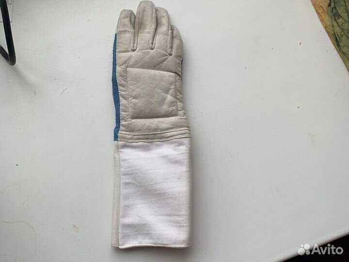 Перчатка. Рапира