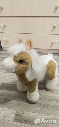 Игрушка лошадь большая 36 см