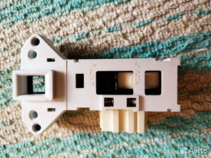 Замок Люка для стиральной машины Hansa