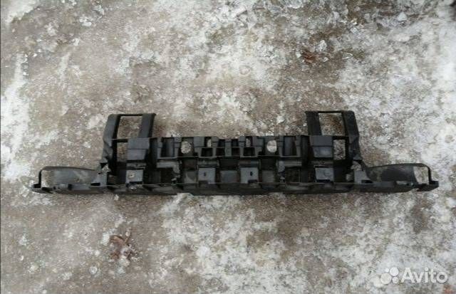 Усилитель заднего бампера Jeep Grand Cherokee WK