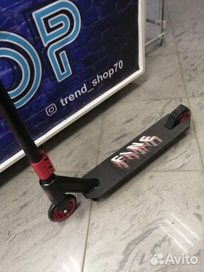 Трюковый самокат Fine