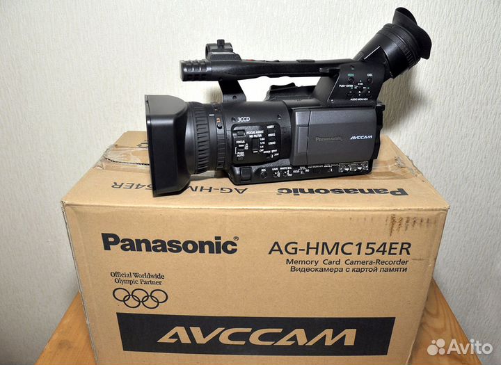 Продам видеокамеру Panasonic AG-HMC154EN