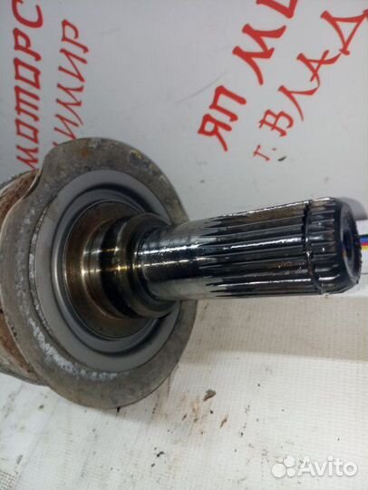 Привод задний правый Bmw X1 E84 N20B20A 2011