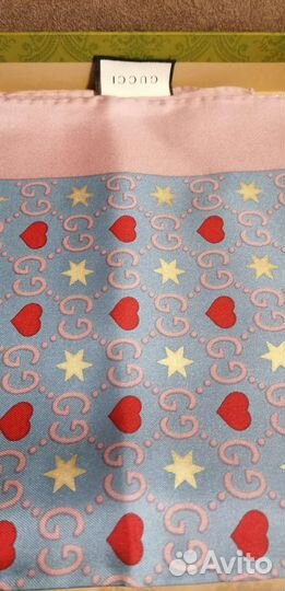 Шелковый платок gucci