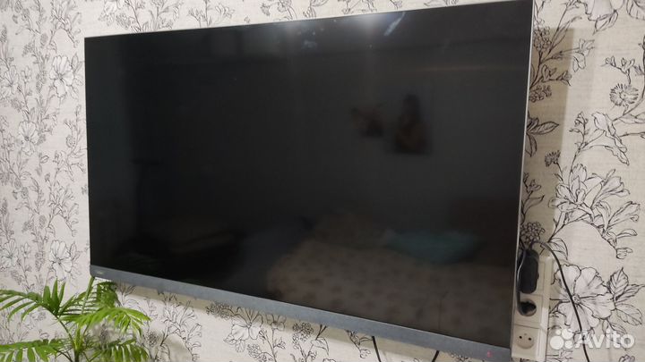Продам телевизор Haier 55 SMART TV AX Pro 4K
