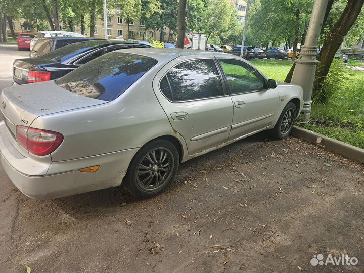 Nissan Maxima 3.0 AT, 2001, 300 000 км