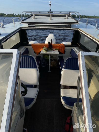 Прогулки на катере, прокат катера, вейкборда