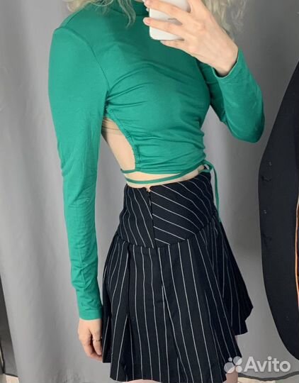 Кроп-топы с открытой спиной