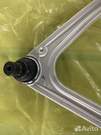 Рычаг верхний Мерседес W222