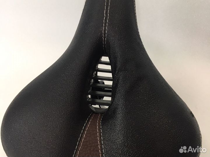 Велосипедное седло