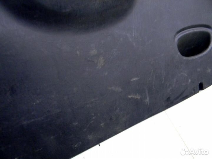 Обшивка двери багажника Focus I 1998-2004