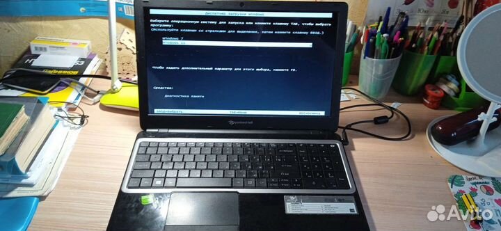 Ноутбук Packard Bell Z5WT1 / 6 GB / GT 720M