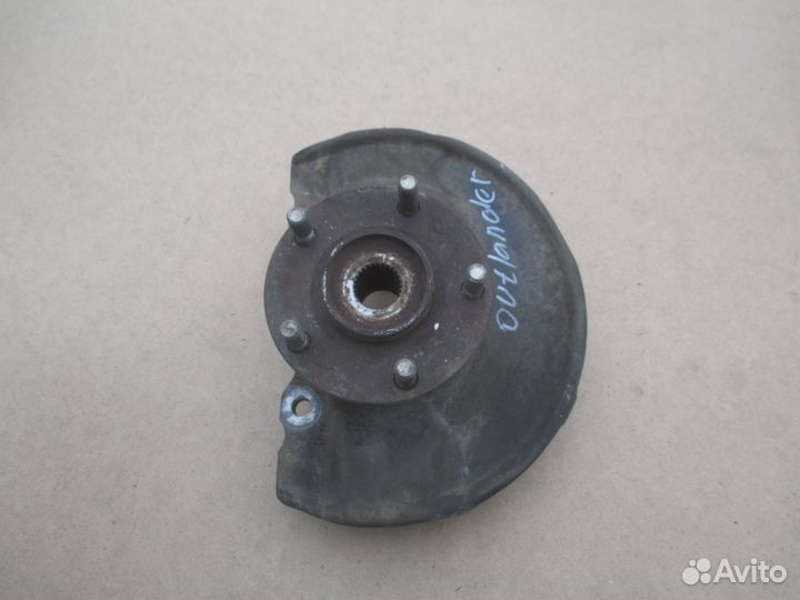 Кулак поворотный передний Mitsubishi Outlander