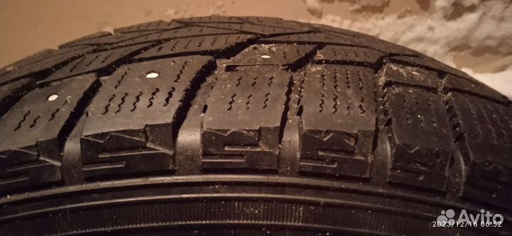 Dunlop Grandtrek Ice 02 235/65 R17