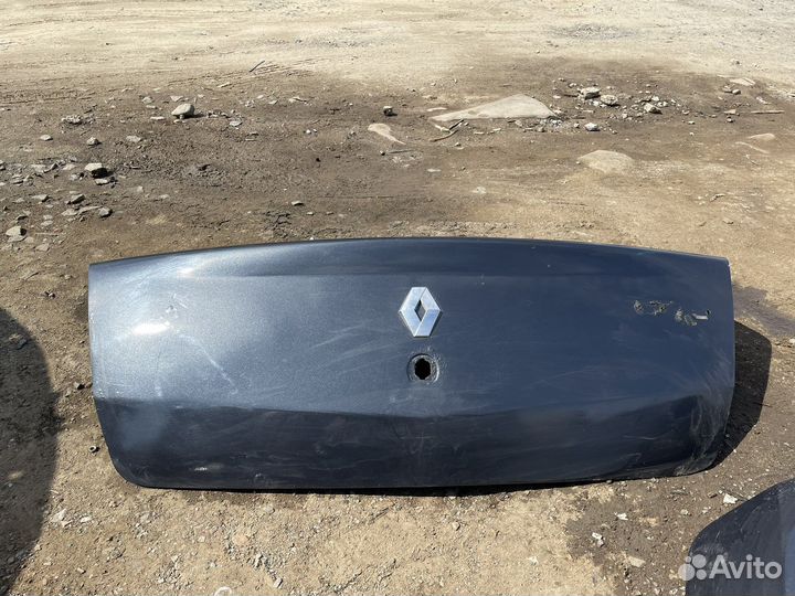 Renault logan крышка багажника