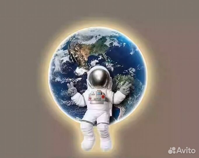 Светильник настенный светодиодный, высота 100 см