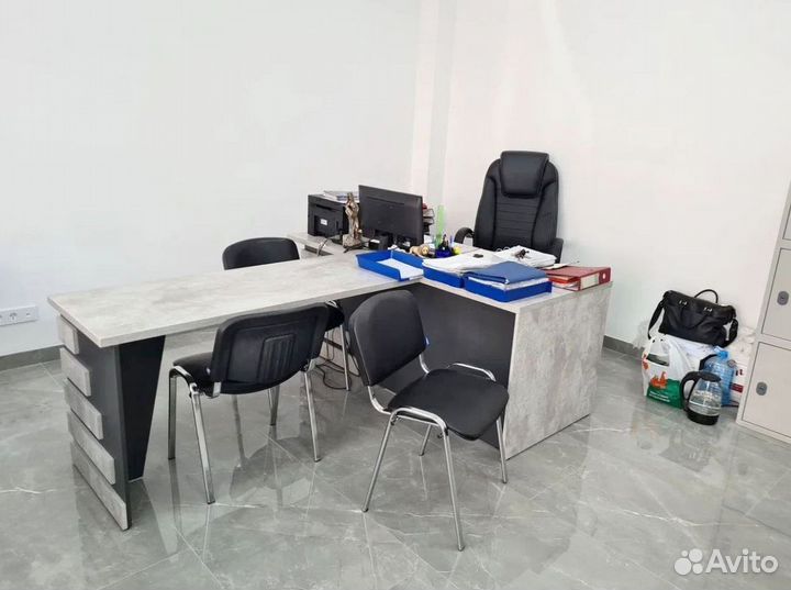 Офисная мебель, стол руководителя