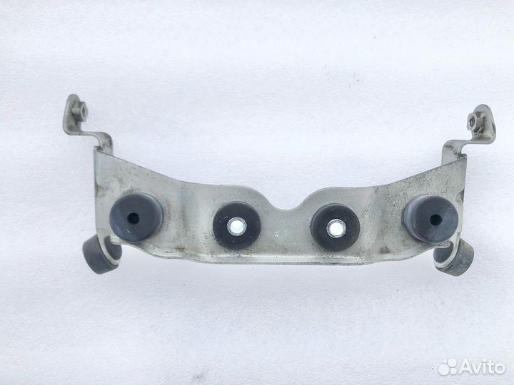 Yamaha MT-07 ABS 2019 кронштейн бензобака