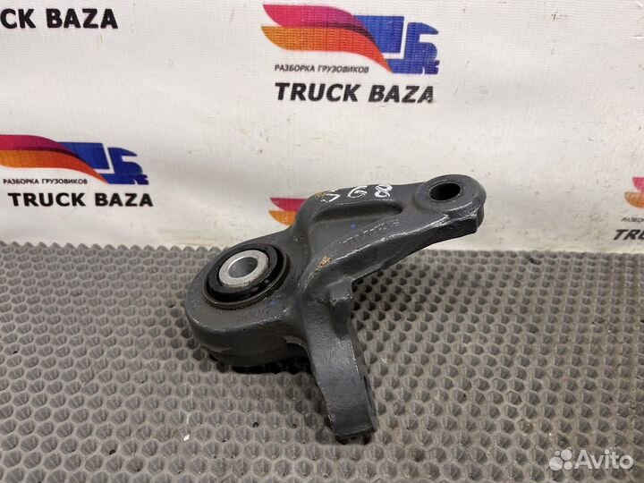 2290960 Кронштейн стабилизатора переднего