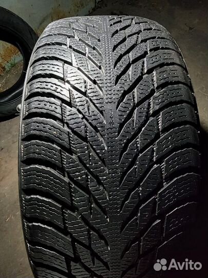 Nokian Tyres Hakkapeliitta R3 245/50 R18 104R