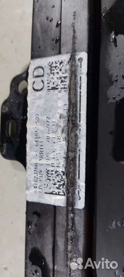 Передняя панель, телевизор Kia Exceed