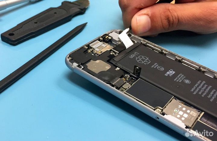 Замена аккумулятора iPhone без ошибки (100)
