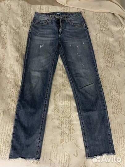 Джинсы