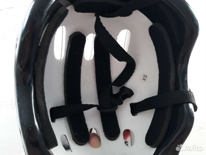 Защита роликовая + шлем размер xs