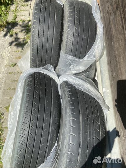 Dunlop Grandtrek AT1 225/60 R18