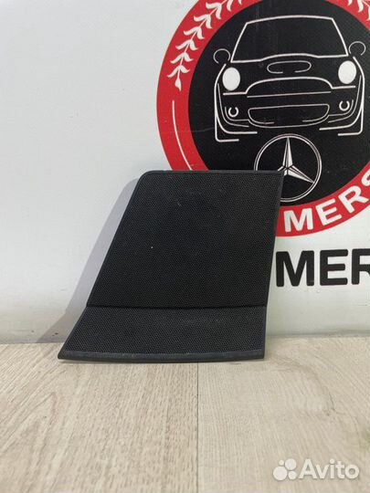 Решетка центрального динамика В торпедо Mercedes