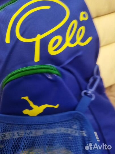 Рюкзак Pele с мячом для футбола новый