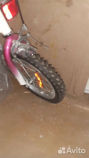 Велосипед детский 16с боковыми колесами