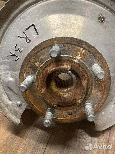 Range Rover кулак задний правый