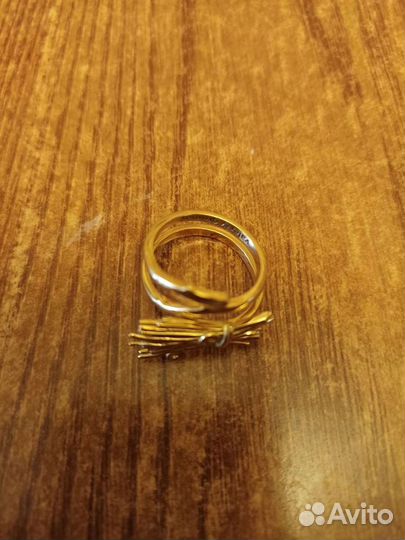 Кольцо золотое