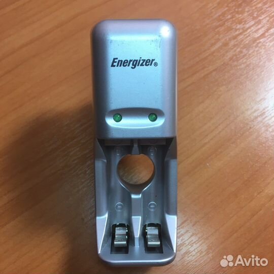 Зарядка для батареек energizer