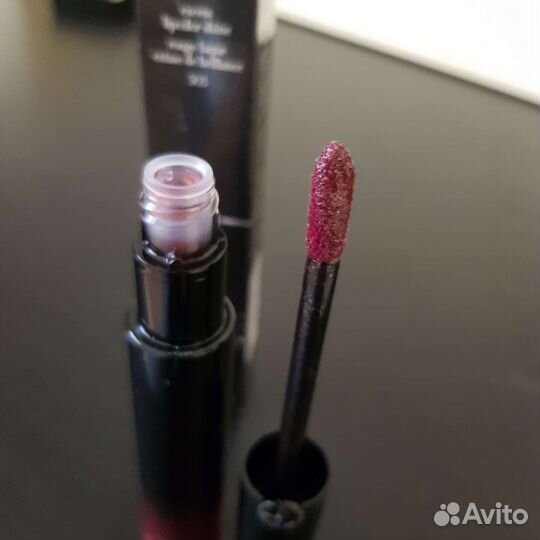 Жидкая лаковая стойкая помада