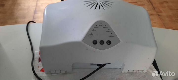 Лампа для ногтей