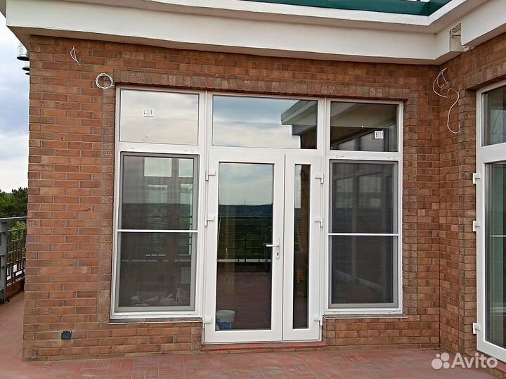 Двери пластиковые входные