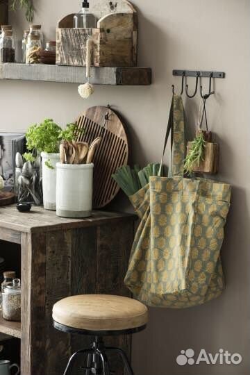 Настенная вешалка на 3 крючка Ib laursen металл