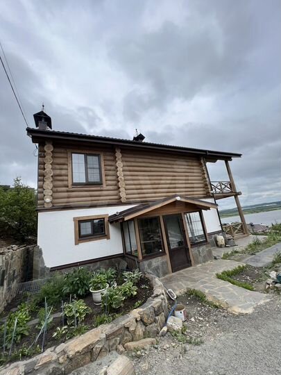 Дом 135 м² на участке 13 сот.