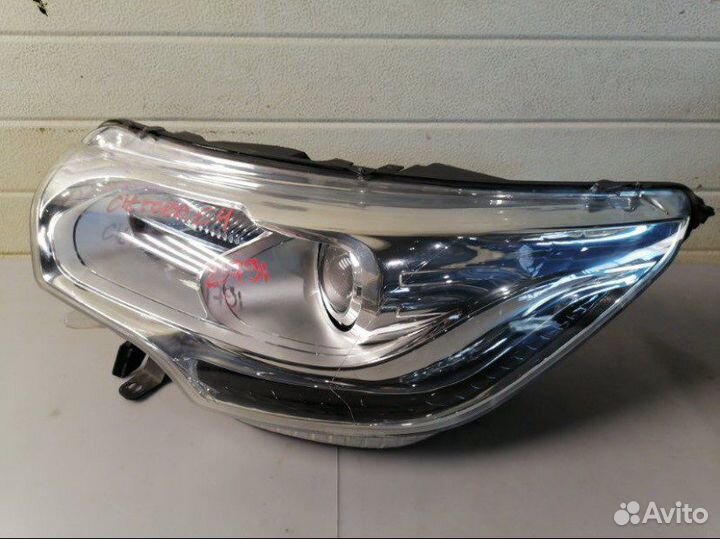 Citroen c4 фара левая