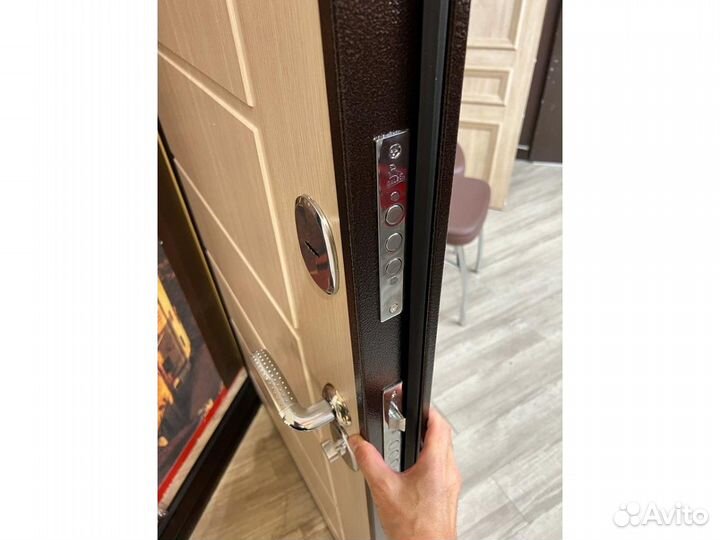 Металлические двери