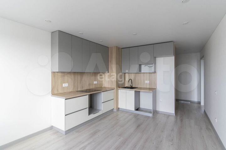 2-к. квартира, 67,5 м², 15/15 эт.