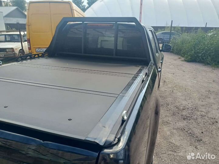 Четырех секционная крышка кузова на Wingl7