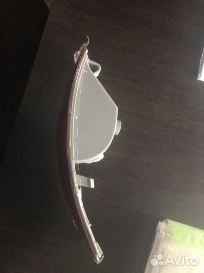 Отражатель задний лев Volvo XC90 2007