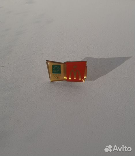 Значки Макдоналдс