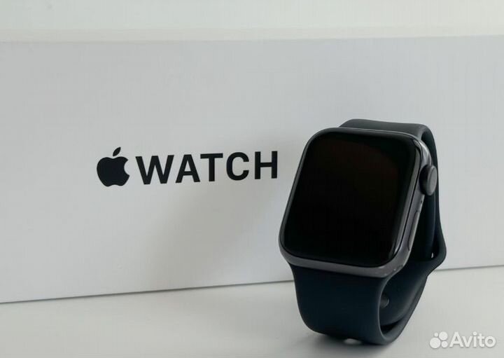 Часы Apple Watch SE